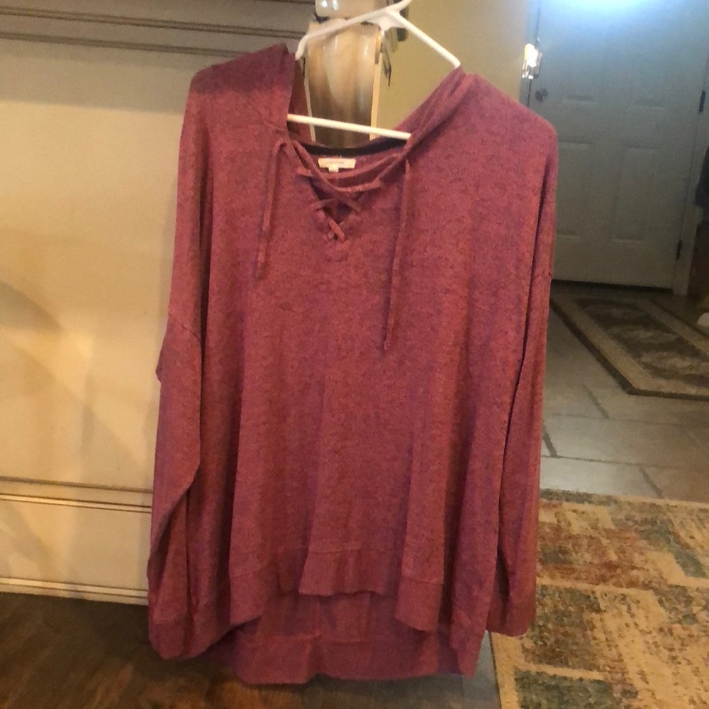 Maurice’s long sleeve hooded sweater